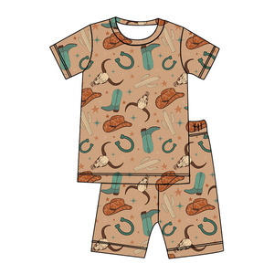 Vente en gros Ensemble <span class=keywords><strong>pantalon</strong></span> court à manches courtes pour garçons à motif de vache occidentale-Ensemble deux pièces pour enfants très populaire - Product Image 6