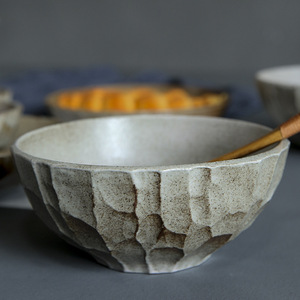 ชุดอาหารเซรามิกทรงกลมลายดอกไม้สีเขียวรักษ์โลกสำหรับขายส่ง ยี่ห้ออลิซการ์เด้น พร้อมช้อนสำหรับซุปและสลัด - Product Image 5