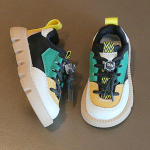 รองเท้ากีฬาเด็กชายหญิง รองเท้าบาสเก็ตบอลหุ้มข้อสูง รองเท้าวิ่งเด็ก ระบายอากาศได้ดี กันลื่น สวมใส่สบาย - Product Image 4