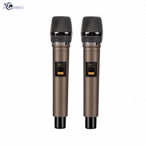 Mini console de mixage audio numérique USB professionnelle 4 canaux avec 2 micros sans fil pour diffusion en direct et chant - Product Image 5