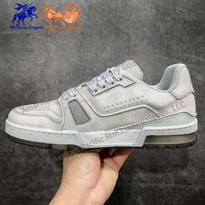 Sneakers de sport de haute qualité, chaussures de sport décontractées de luxe, chaussures de tennis tendance pour femmes et hommes, chaussures de course et de marche pour femmes - Product Image 6