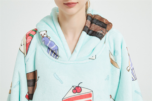 Couverture à <span class=keywords><strong>capuche</strong></span> Sherpa super chaude personnalisée avec manches Sweat-shirt long portable pour enfants adultes tissé style moderne - Product Image 4