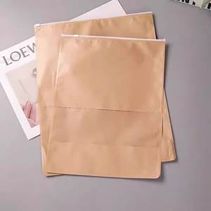 Bolsa de Embalaje de Ropa con Cierre Personalizada con Logotipo, Bolsa de Papel Kraft Blanca con Cierre, para Calcetines, Camisetas, Jeans, Chaquetas, con Ventana Transparente - Product Image 5