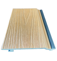 Revêtement mural en bois 3D réaliste WPC, bardage composite durable pour la décoration extérieure des jardins et des cours