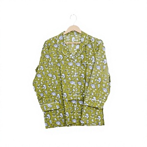 Ensembles de pyjama confortables et élégants pour femmes, 100% coton, doux, col en V, col rabattu, imprimé floral, taille élastique, longueur complète - Product Image 2