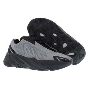 Chaussures Adidas Yeezy 700 MNVN pour hommes, taille 6,5, couleur : métallique/métallique/métallique - Product Image 2