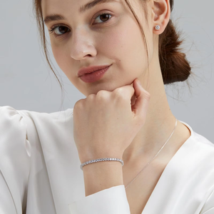 Oferta Especial JAJGI Pulsera de Tenis de Plata de Ley S925 Bañada en Oro de 18K con Engaste de Garra e Incrustaciones de Moissanita, Cierre de Caja, para Mujer - Product Image 6