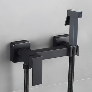 Керамический хромированный однорычажный смеситель для ванной комнаты - Product Image 2