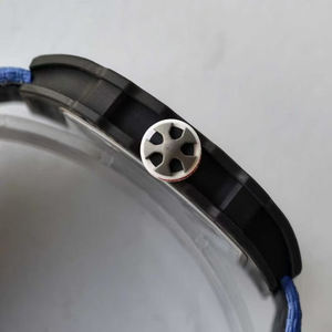 Montre mécanique squelette élégante de luxe 7,8 mm 2026, personnalisable, avec bracelet en nylon brillant et montre-bracelet sport en fibre de carbone - Product Image 3