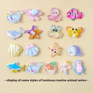 Pegatinas personalizadas de dibujos animados a color, accesorios de <span class=keywords><strong>resina</strong></span> DIY, cuentas sueltas de plástico acrílico para fundas de teléfonos móviles y accesorios para el cabello. - Product Image 6
