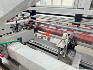 Plieuse-colleuse de cartons ondulés avec empileur, comptage et empilage automatiques pour la fabrication de cartons de <span class=keywords><strong>colis</strong></span> express e-commerce - Product Image 6