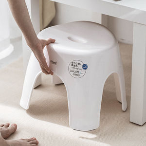Tabouret de bain Asvel en plastique antidérapant, petite taille, pour personnes âgées et bébés, utilisation dans la salle de bain - Product Image 3