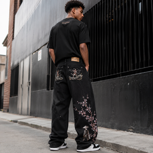 <span class=keywords><strong>Jeans</strong></span> Larghi da <span class=keywords><strong>Uomo</strong></span> Personalizzati OEM ODM, Pantaloni in Denim Neri con Ricami e Grafiche, Abbigliamento Streetwear su Misura - Product Image 1