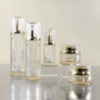 Ensemble cosmétique carré de pompe à lotion en verre mat haut de gamme écologique 50g crème 120ml essence d'émulsion d'eau pressée 30g