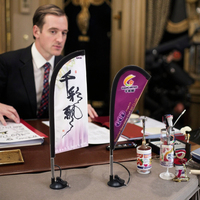 Drapeau miniature personnalisé pour pays, avec mât en fibre de verre, drapeau de table/bureau à ventouse avec support métallique, mini drapeau de plage en forme de goutte d'eau, drapeau plume