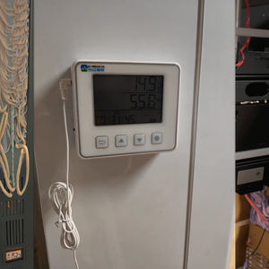 Gravadores de temperatura e umidade podem ser usados para logística de cadeia fria, monitoramento de farmácia e aplicações agrícolas. - Product Image 5