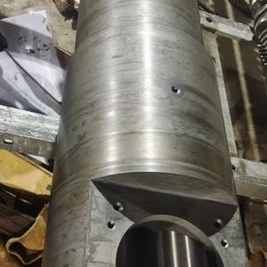 Pièces de rechange pour vis double 38CrMoAIA BimetalBarrel pour une longue durée de vie dans les machines à plastique - Product Image 4