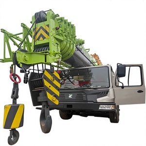 Grue sur camion Zoomlion ZTC800V 80T, année 2022, bon état, 130T, avec grue SAC1300T, STC800T6, STC800T5, STC1000C7. - Product Image 1