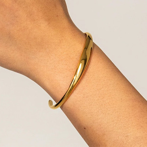 LUCKYJIU Custom gioiellieri impermeabili appannamento senza ipoallergenici 18k placcato oro in acciaio inossidabile placcato bianco cupolino bracciale braccialetto - Product Image 3