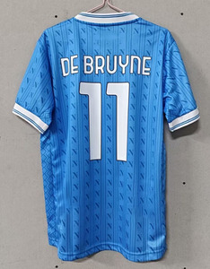 La Camiseta deportiva de verano del Real Jersey Men's Football Club cuenta con una camiseta de fútbol con tecnología de corte automático. - Product Image 2