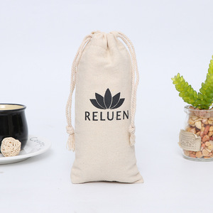 Sac en coton blanc à cordon de serrage, écologique, tendance et abordable, idéal pour le rangement - Product Image 5