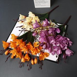 <span class=keywords><strong>Flores</strong></span> <span class=keywords><strong>de</strong></span> magnolia artificiales grandes hechas <span class=keywords><strong>de</strong></span> tela <span class=keywords><strong>de</strong></span> seda, decoración para el hogar, accesorios para fotografía, flor artificial - Product Image 1