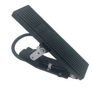 Pedal de acelerador electrónico listo para usar para maquinaria de construcción de camiones y autobuses 3103 () - Product Image 2