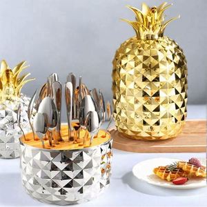 Juego de Cubiertos Occidentales de Alta Gama de 24 Piezas, Diseño de Piña, Carcasa de ABS, Estilo Moderno, Sostenible, Regreso a Clases, Cubiertos de Acero Inoxidable - Product Image 3