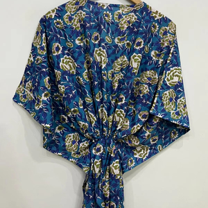 Kaftan court en soie pure, taille unique, ample et confortable pour toutes les tailles, environ 47 pouces, fournisseur d'Inde - Product Image 1