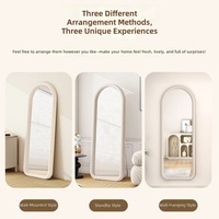Miroir sur pied pleine longueur design vague moderne avec cadre en bois et loupe, pour chambre à coucher, fixation murale
