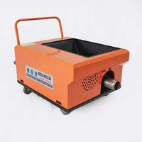 Mini-pompe à béton portable pour le coulage de structures secondaires, livraison efficace de ciment sur sites de construction étroits