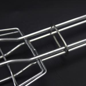 Estante de herramientas de barbacoa de metal para exteriores con mallas antiadherentes resistentes a la corrosión y cesta de parrilla de carbón de bambú para barbacoa de pescado - Product Image 4