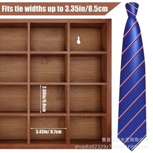 Support mural en bois pour cravates, compartimenté, 4 niveaux, sans perçage, organisateur de vêtements pour cravates, foulards et ceintures pour hommes - Product Image 2