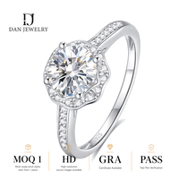 Bague de mariage en argent 925 plaqué rhodium avec moissanite ronde certifiée GRA, bijoux en gros pour les boutiques en ligne
