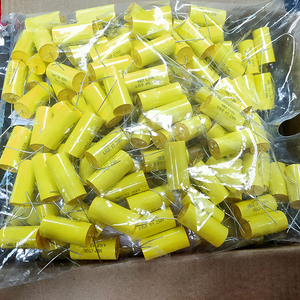 Vertikales elektroden loses NP-Gold NT durch Elektrolyt kondensator 50V 4,7 uf <span class=keywords><strong>PET</strong></span>-Kondensator Hohe Horn frequenz teilung - Product Image 5