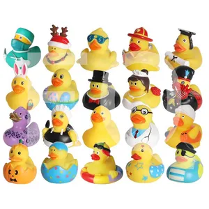 Promotionele Aangepaste Plastic Speelgoed Dier Gewogen Drijvende Ras Diverse Bad Speelgoed Rubber Ducky Bulk Bad Piepende Bad Eend