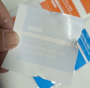 Maßgeschneiderte Starkhaftende Drahtklebstoff-Etiketten Dreifarbiger Farbverlauf Druck Leichte Beschichtung REVITALABS Rollenetiketten - Product Image 5