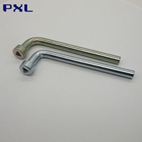 Clé à clé triangulaire intérieure en acier au carbone personnalisée Clé à molette triangulaire zinguée pour vis Support OEM