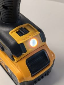 DCD796 コードレスブラシレス電動ドリル 20V リチウム電池式 1/2インチチャック SDS-PLUS リバーシブル 最大トルク70Nm - Product Image 5