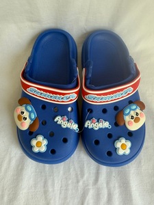 Pantofole blu a forma di cartone animato per ragazze, taglia 35-40, scarpe estive antiscivolo in EVA con decorazioni, calzature per bambini - Product Image 6