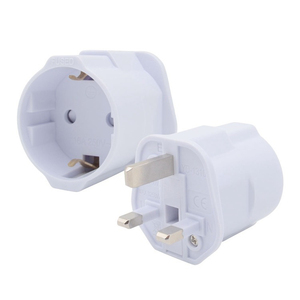 Adattatore Convertitore <span class=keywords><strong>Spina</strong></span> in Rame 13A 250V da Presa Femmina EU a <span class=keywords><strong>Spina</strong></span> UK a Tre Poli, Bianco, Materiale PC di Alta Qualità - Product Image 2