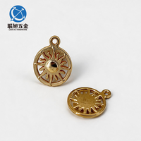 Étiquette personnalisée Lianxu OEM ODM avec logo de marque, breloque soleil en alliage de zinc plaqué, accessoires métalliques DIY