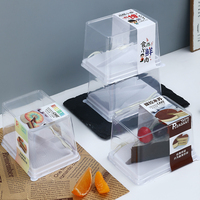Conceptions de produits innovants Tiramisu Conteneur de stockage de gâteaux Boîte à gâteau au fromage rectangulaire en plastique PET avec fourchette