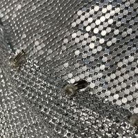 Buatan tangan aluminium Mesh kristal seksi Sliver metalik Crop Top mewah payet linggis leher Cami rantai tubuh wanita Tank Top