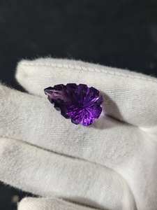 Belle Améthyste Naturelle Quartz À Facettes Sculpté Pierre Précieuse Rwanda Mines Améthyste pour La Fabrication De Bijoux En Vrac - Product Image 4