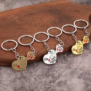 Porte-clés en forme de cœur très vendu, porte-clés en métal pour couple amoureux, cadeau pour la Saint-Valentin - Product Image 2