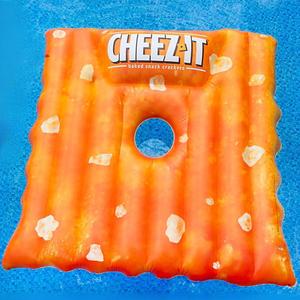 Summer Party Fun Pool Toys Promotion <strong>Giant</strong> Inflatable Cheez-It Pool Float Cookie <strong>Cracker</strong> Biscuits Snack Shaped Pool Float - Product Image 4