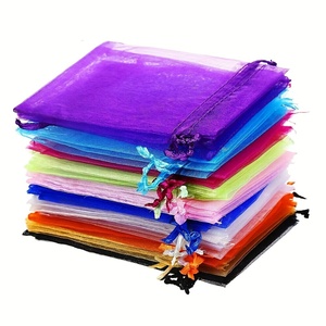 Sacs en organza personnalisés en gros avec cordon de serrage pour emballage de bijoux, cadeaux, bonbons, pochettes en organza pour faveurs de mariage et de fête - Product Image 1