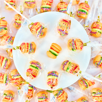 Nouveau Vente en Gros de Bonbons Halal pour Halloween Sucette Bonbons à Mâcher Confiserie Aigre BBQ Hamburger Bâton Gelée Douce Bouteille Fruitée