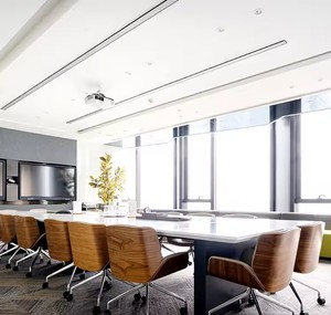 Sedia Direzionale da Ufficio Comoda per Lunghe Sessioni di Lavoro - Product Image 2